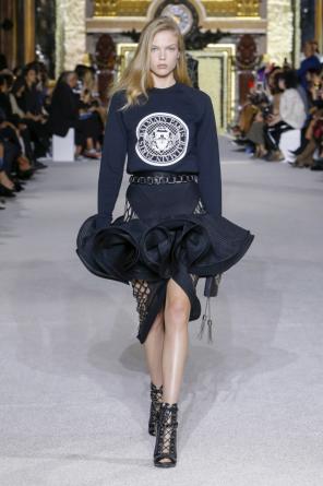 Bluza z wyszytym logo, zdjęcie 2 Bluza z wyszytym logo od Balmain